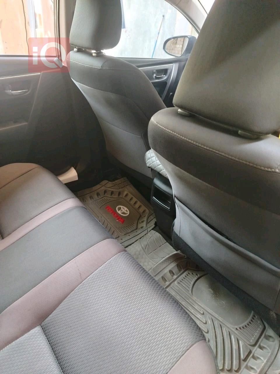 تۆیۆتا کۆرۆلا